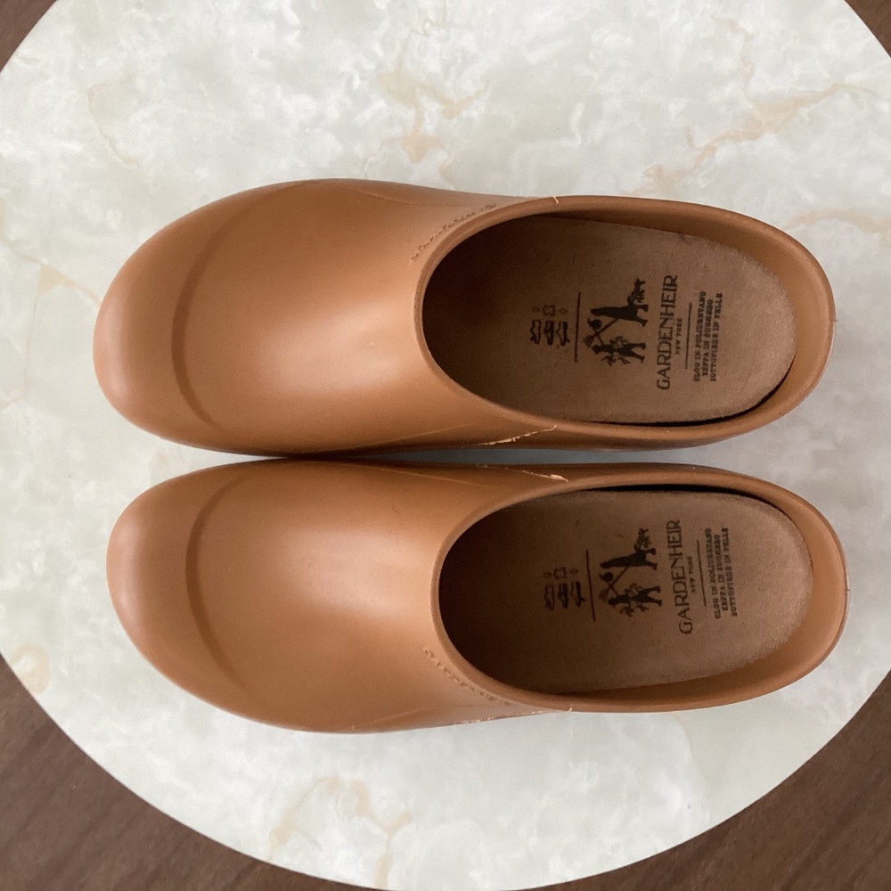 Gardenheir clogs size 38